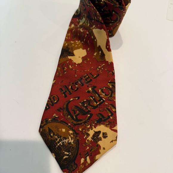 Rare Vintage Lambucci Hotel Carlton Lille Red and Gold Tie - Picture 1 of 6